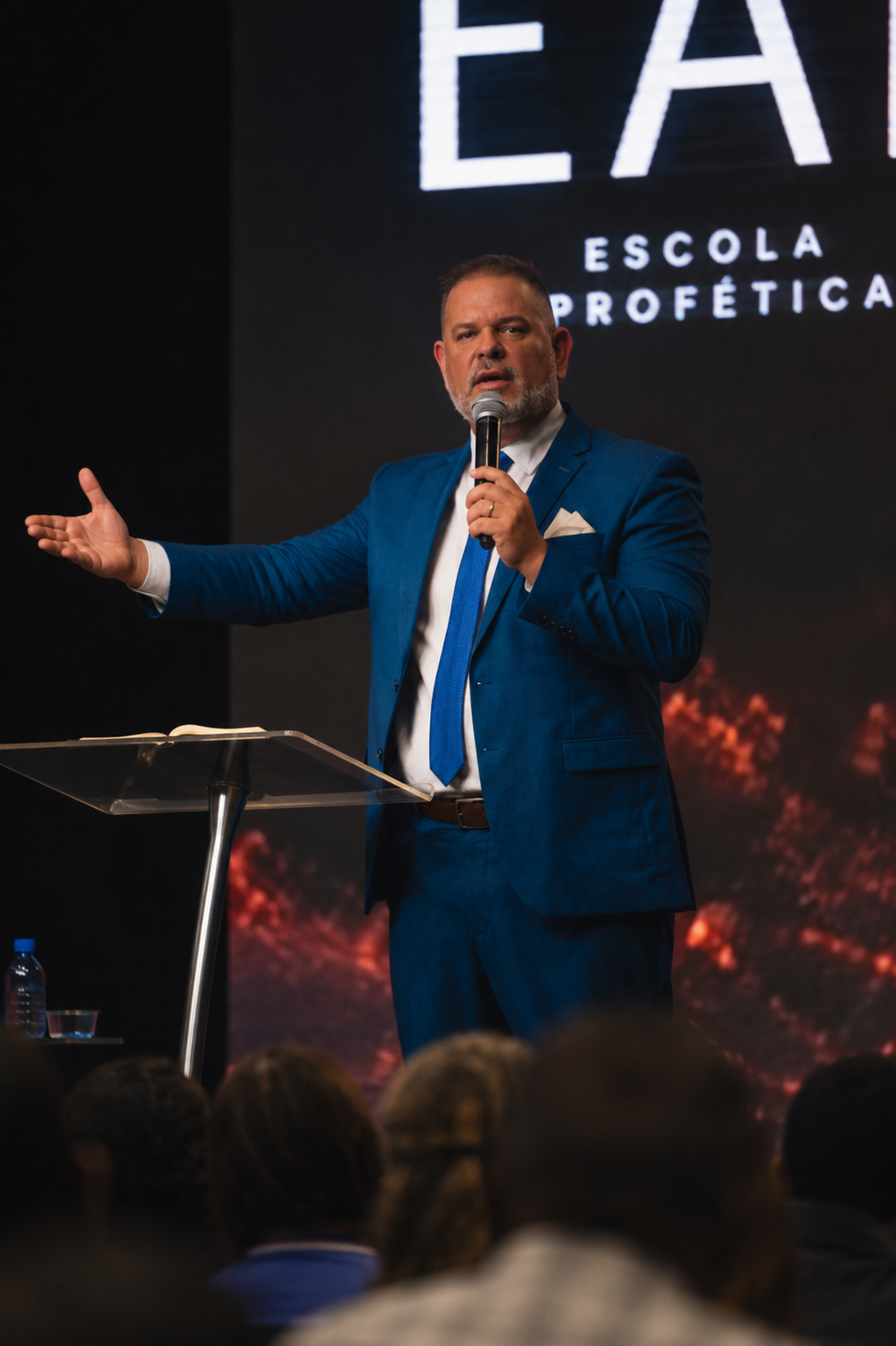 Eduardo Ribeiro ministrando palestra